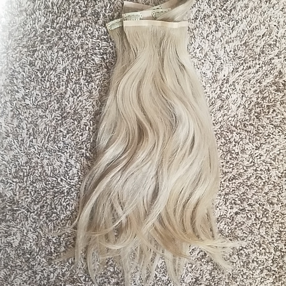 18 in Glam seamless lightest ash blonde hair